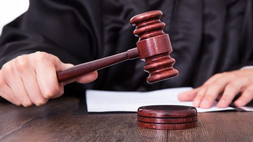 litigios y arbitrajes